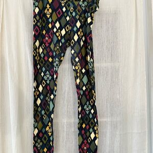 LuLaRoe Mickey Mouse  Leggings with Multicolor Diamond Pattern